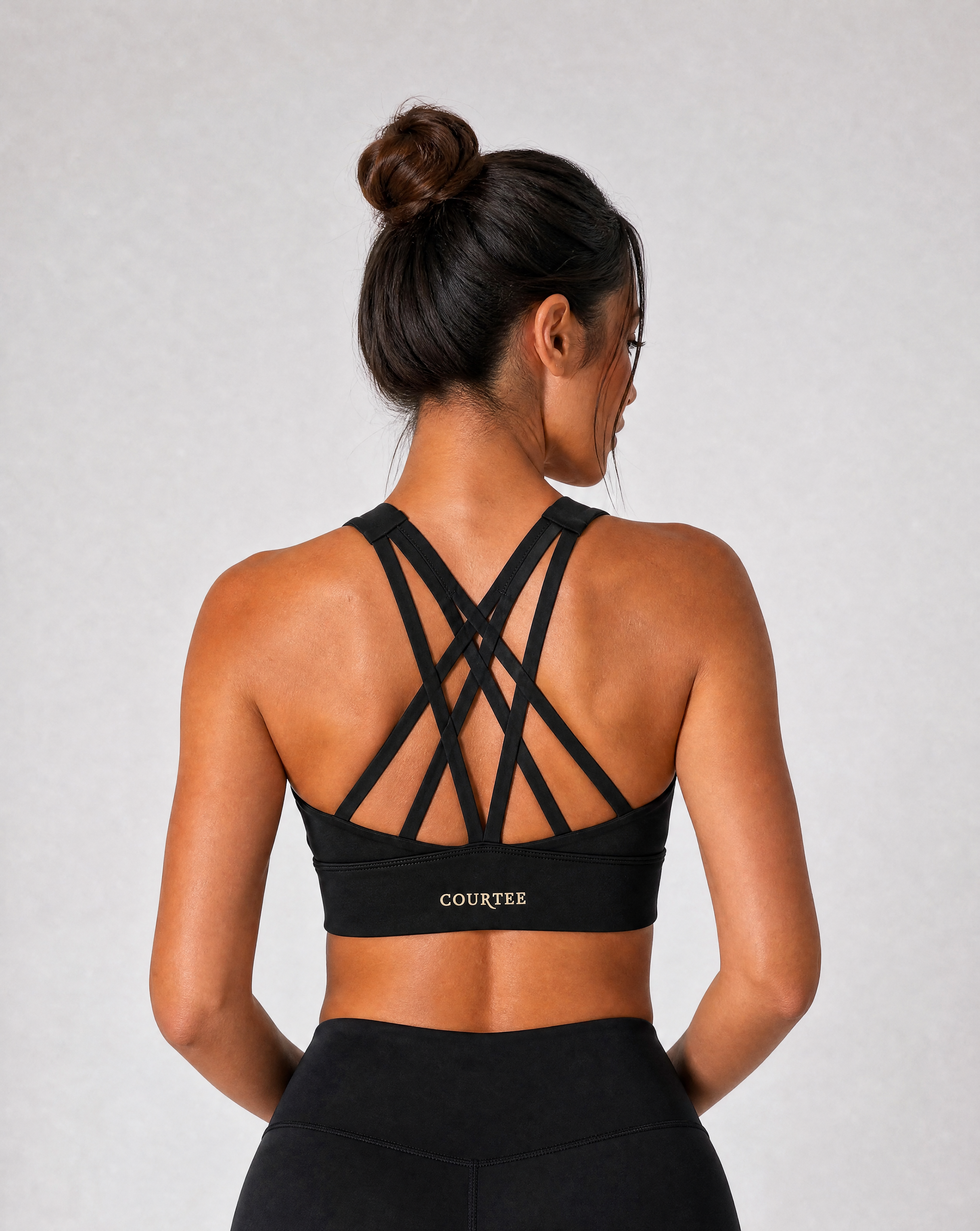 Top deportivo Courtee Motion negro